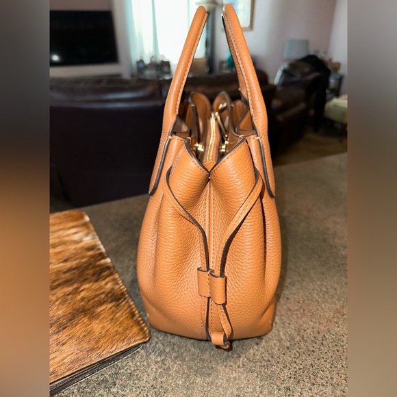 Kate Spades Dumpling bag - Picture 3 of 10